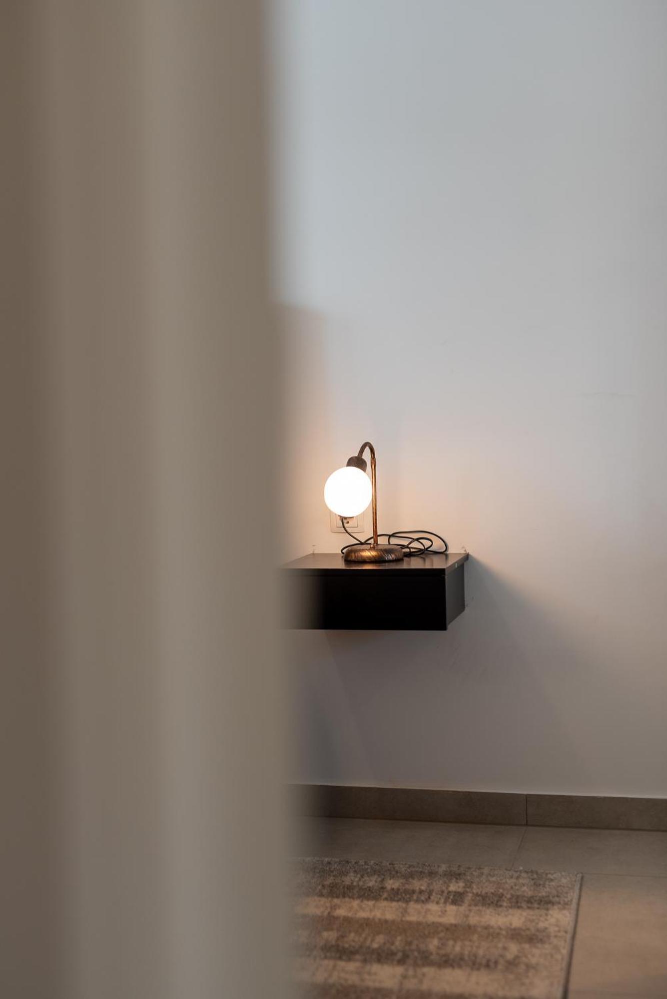 Kamarin Apartment โตรกีร์ ภายนอก รูปภาพ